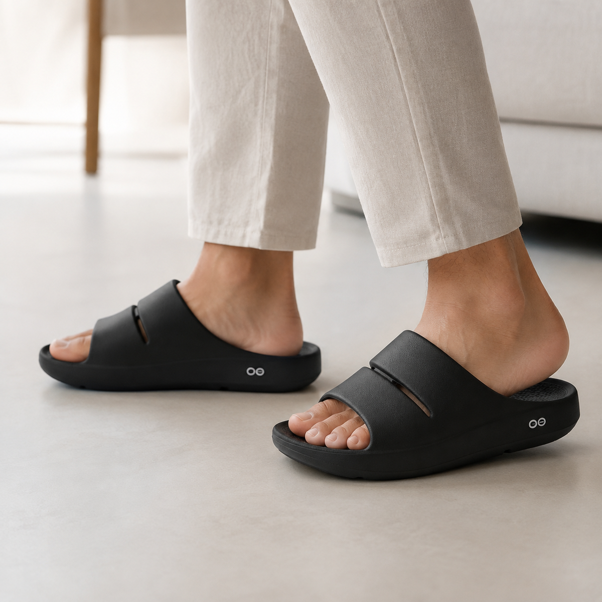 Oofos Original Lightweight Recovery Sandals