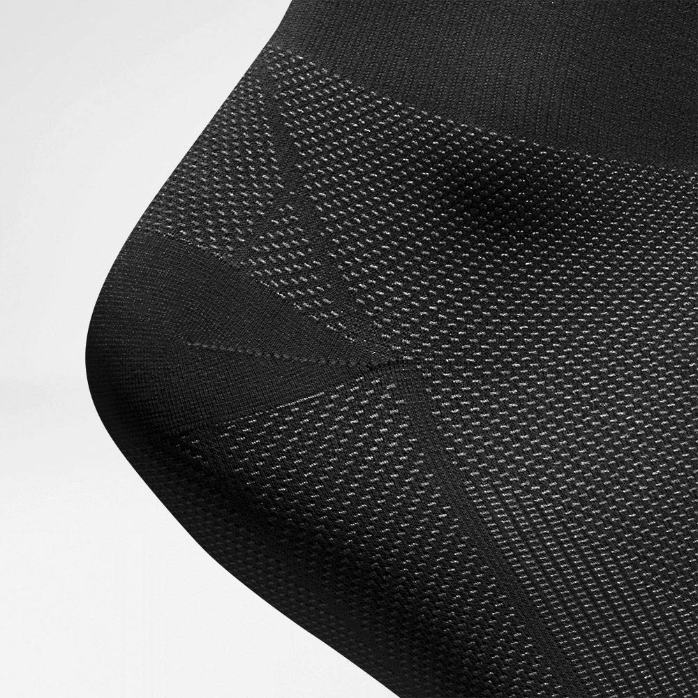 SPORTS RECOVERY COMPRESSION SOCKS