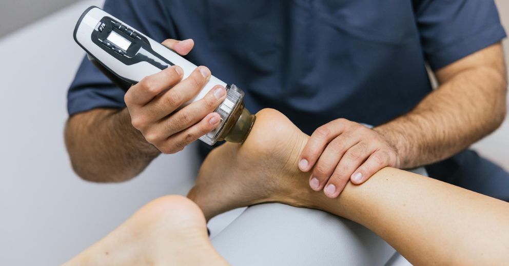 Shockwave vs Cortisone Injections: Which is Better for Heel Pain?