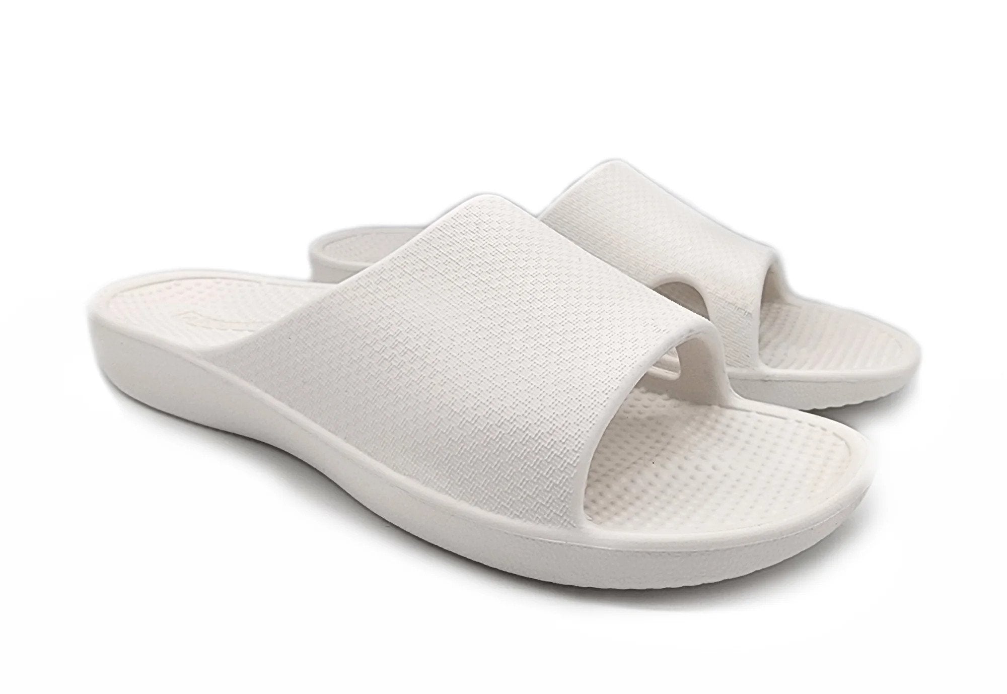 Archline Rebound Arch Support Slides White, Stylish Comfort for Your Feet  - Foot HQ Podiatry