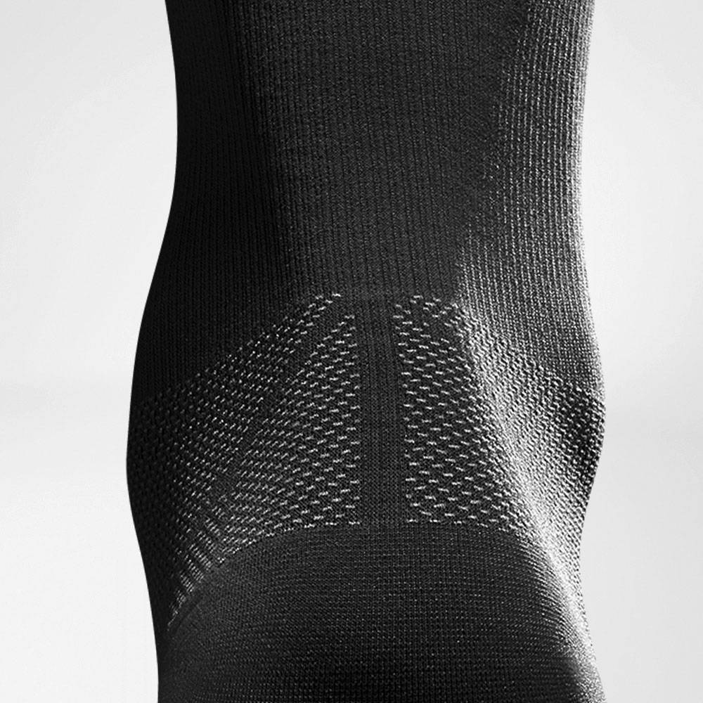 SPORTS RECOVERY COMPRESSION SOCKS