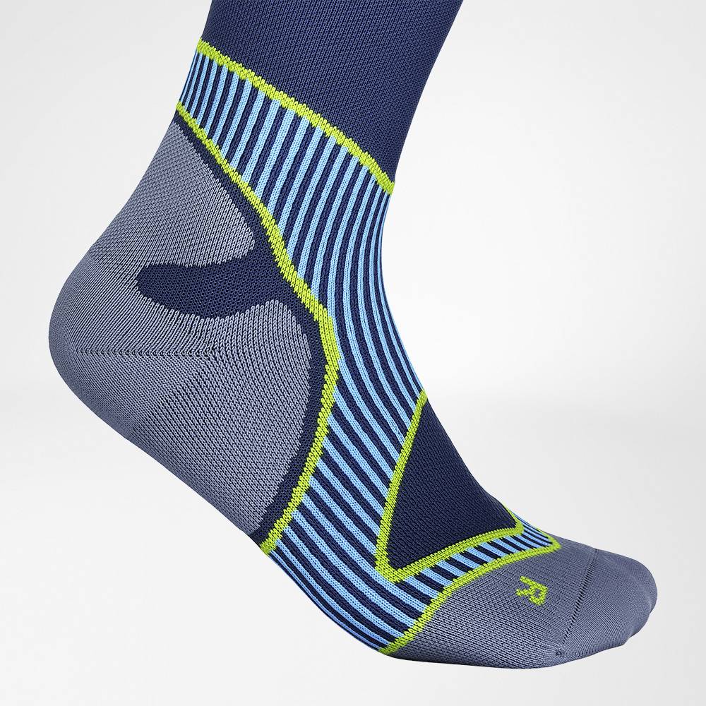 Performance Socks Mid Cut